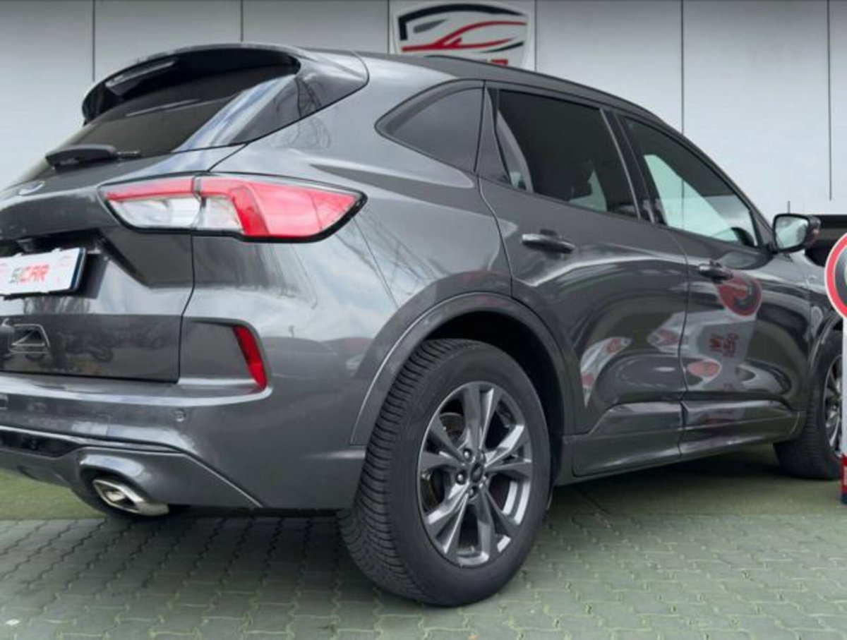 Ford Kuga 1.5 EcoBlue 120 CV aut. 2WD ST-Line X Design (9)