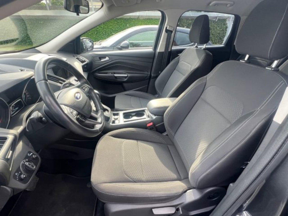 Ford Kuga 2.0 TDCI 120 CV S&S 2WD Plus (12)