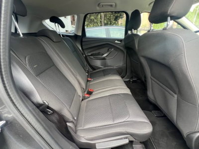Ford Kuga 2.0 TDCI 120 CV S&S 2WD Plus (20)