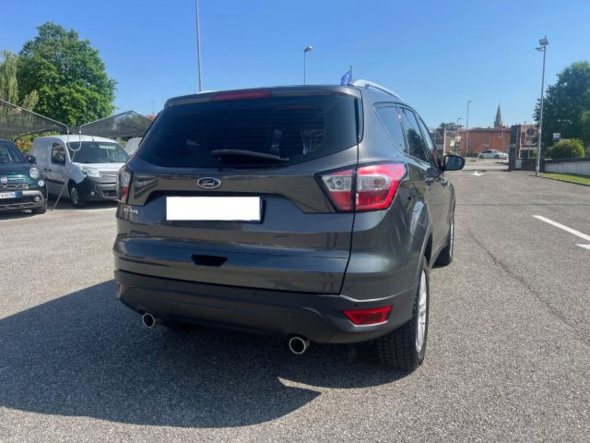 Ford Kuga 2.0 TDCI 120 CV S&S 2WD Plus (5)