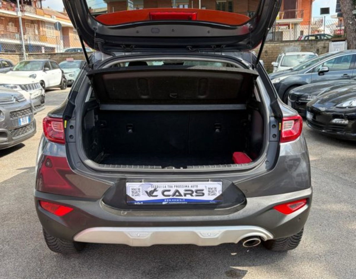 Kia Stonic 1.6 CRDi 110 CV Urban (17)