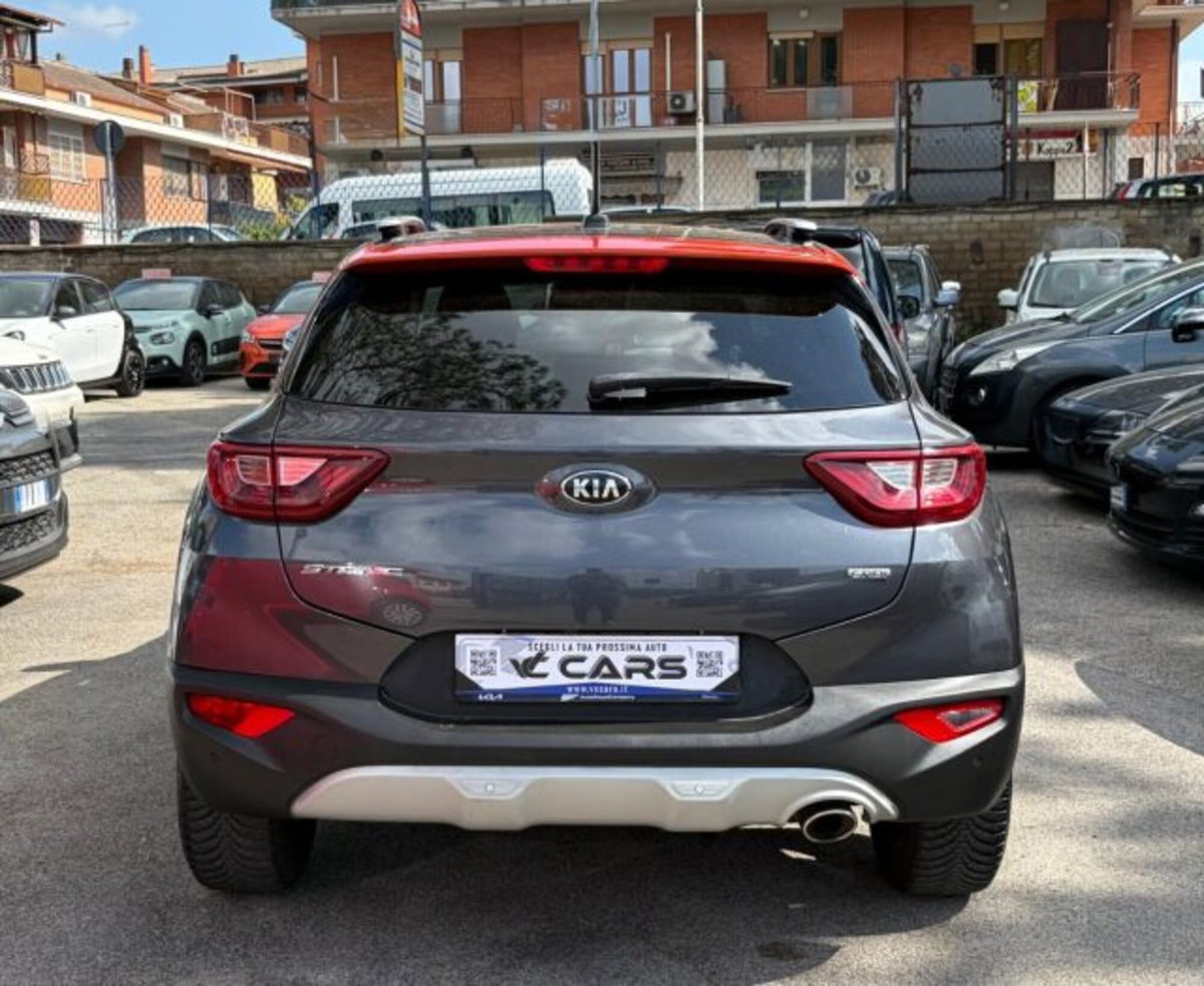 Kia Stonic 1.6 CRDi 110 CV Urban (5)