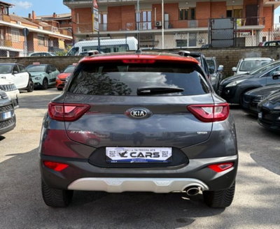 Kia Stonic 1.6 CRDi 110 CV Urban (5)