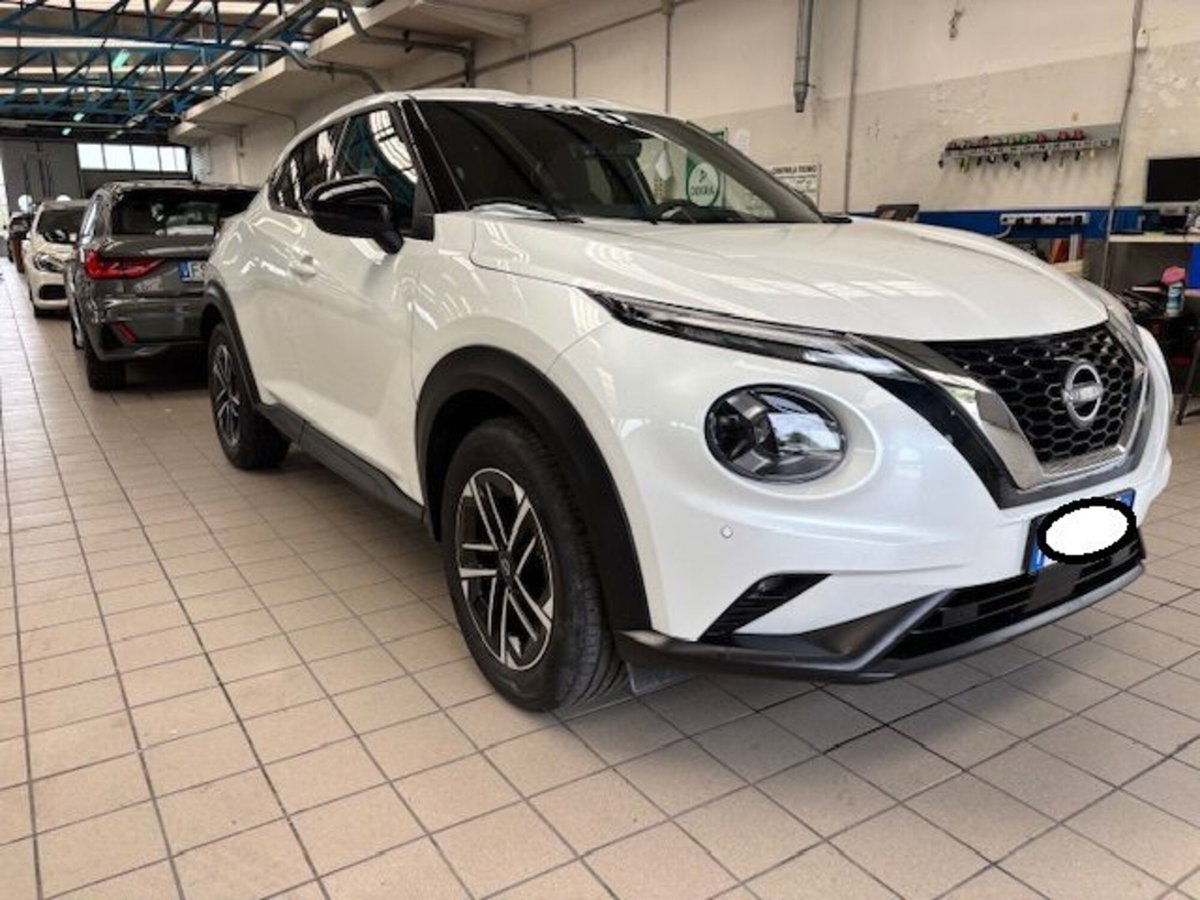 Nissan Juke 1.0 dig-t N-Connecta 114cv dct (2)