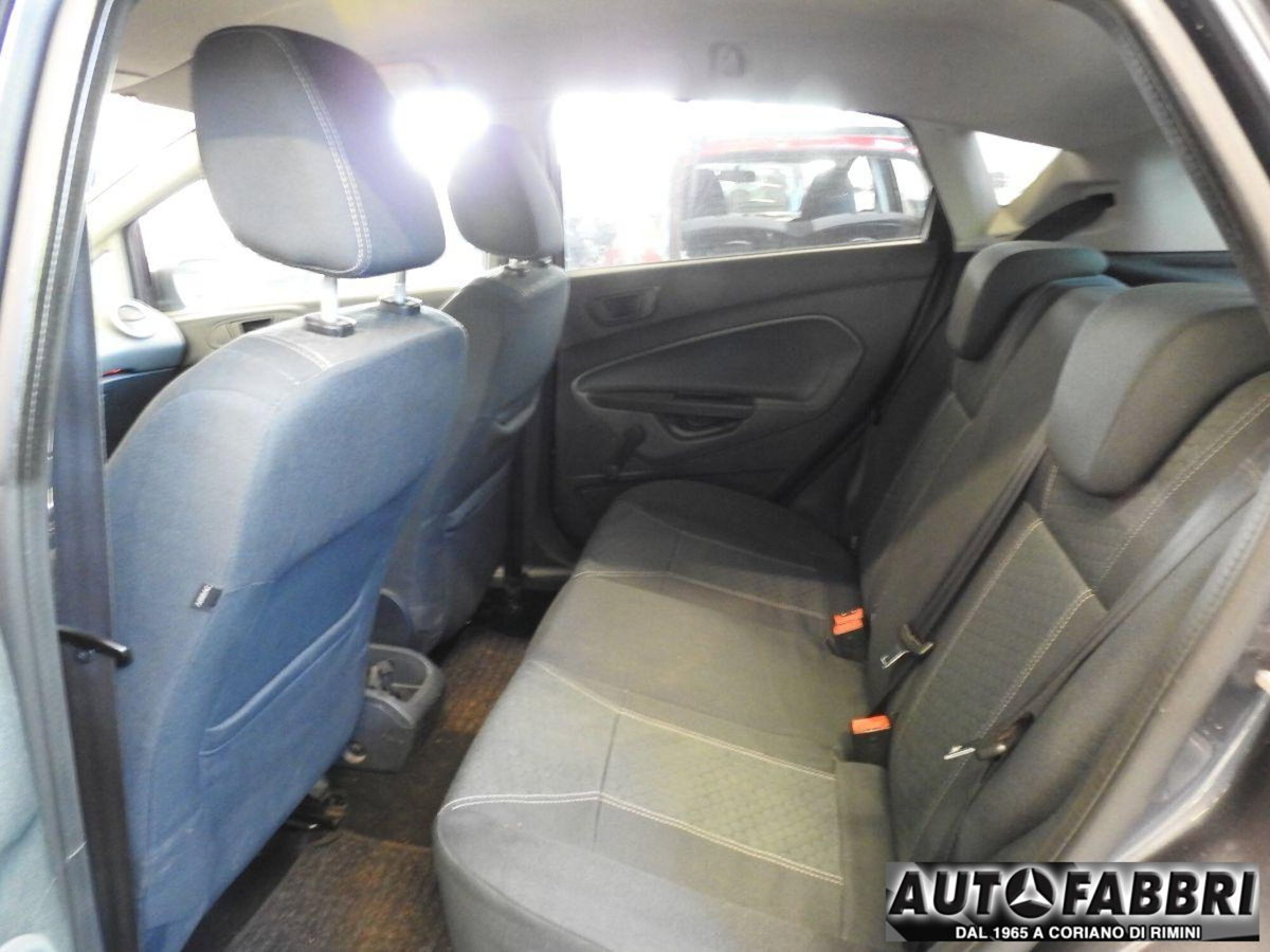 Ford Fiesta 1.4 5 porte Bz.- GPL Titanium (11)
