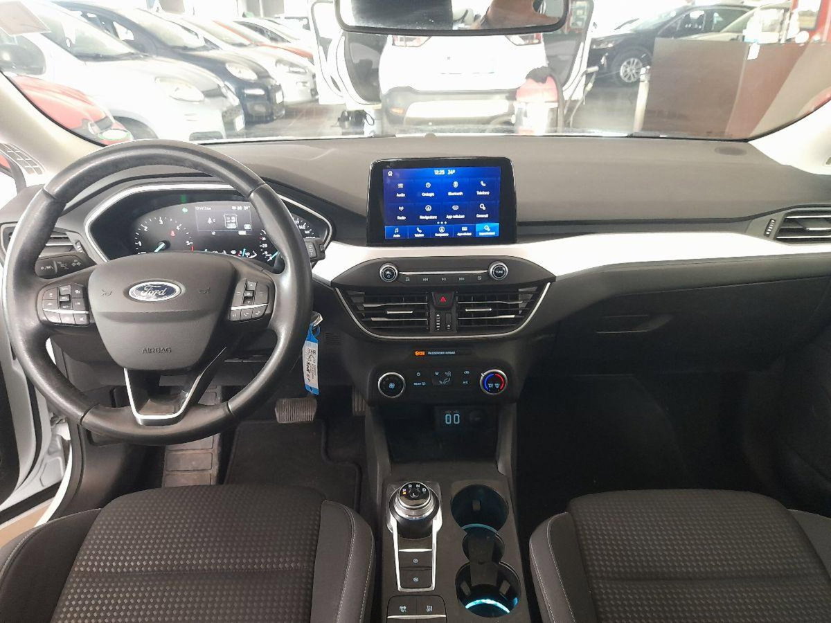 Ford Focus Station Wagon 1.5 EcoBlue 120 CV automatico SW Business (10)