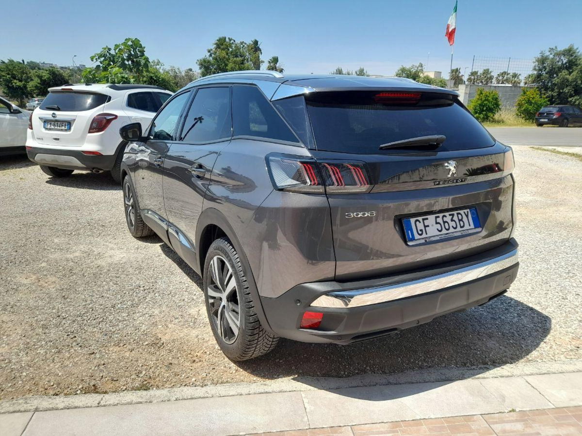 Peugeot 3008 BlueHDi 130 S&S EAT8 Allure Pack (5)
