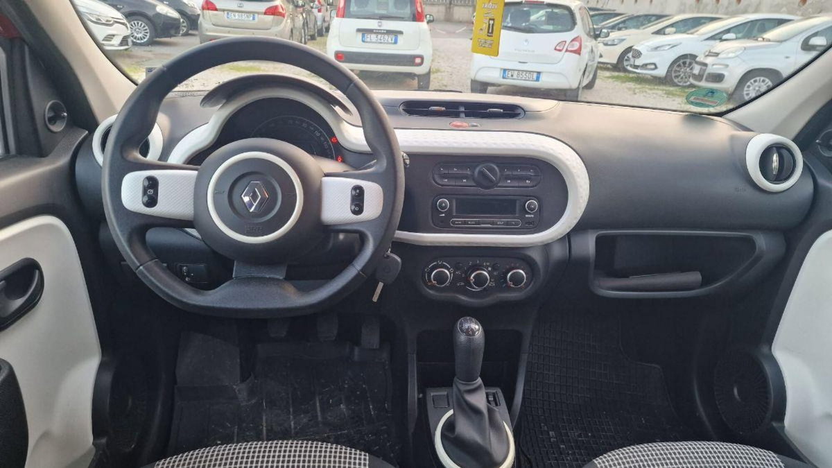Renault Twingo TCe 90 CV Stop&Start Energy Lovely (11)