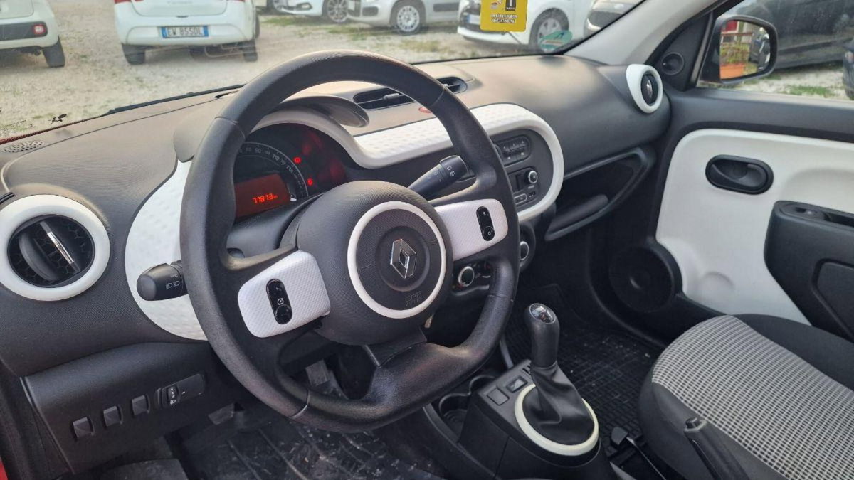 Renault Twingo TCe 90 CV Stop&Start Energy Lovely (12)
