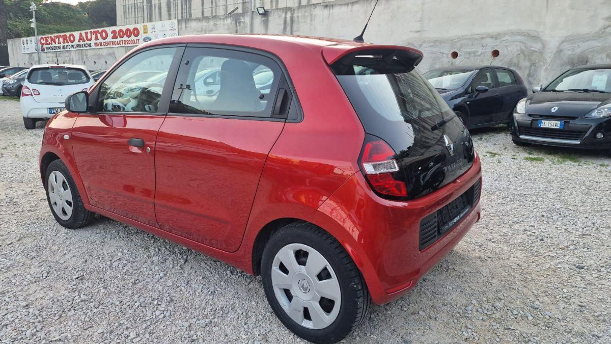 Renault Twingo TCe 90 CV Stop&Start Energy Lovely (4)