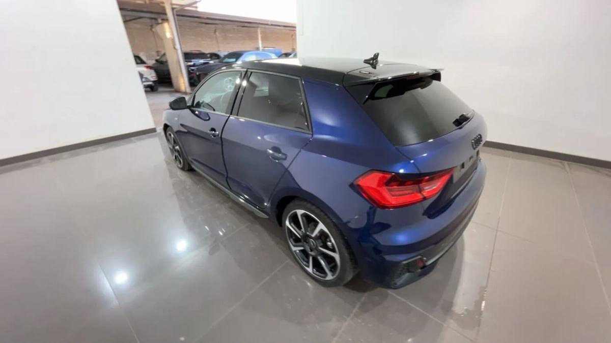 Audi A1 Sportback 1.0 TFSI ultra S tronic Sport (4)