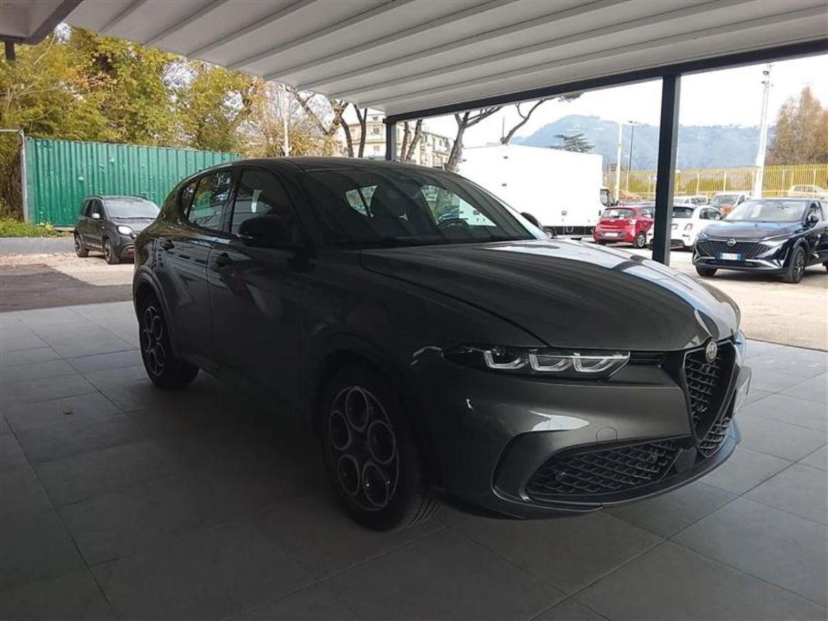 Alfa Romeo Tonale 1.6 Sprint 130cv tct6 (4)