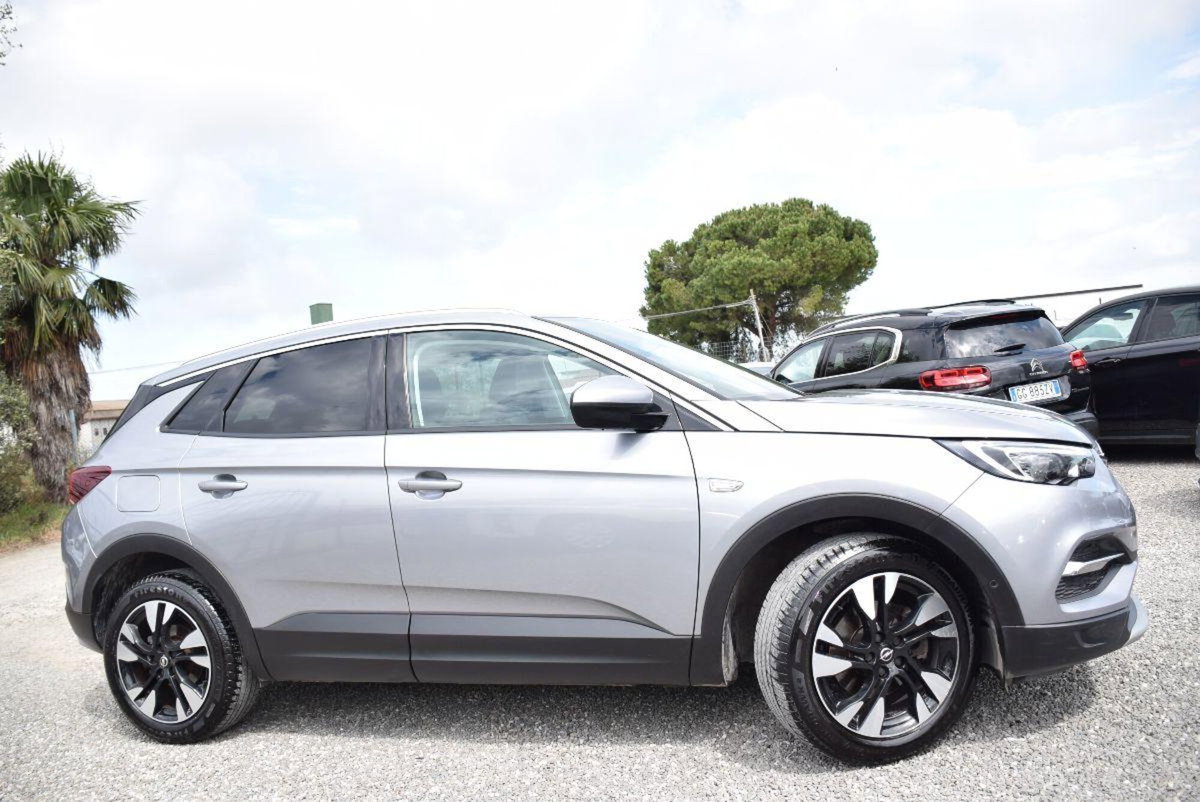 Opel Grandland X 1.5 diesel Ecotec Start&Stop Innovation (11)