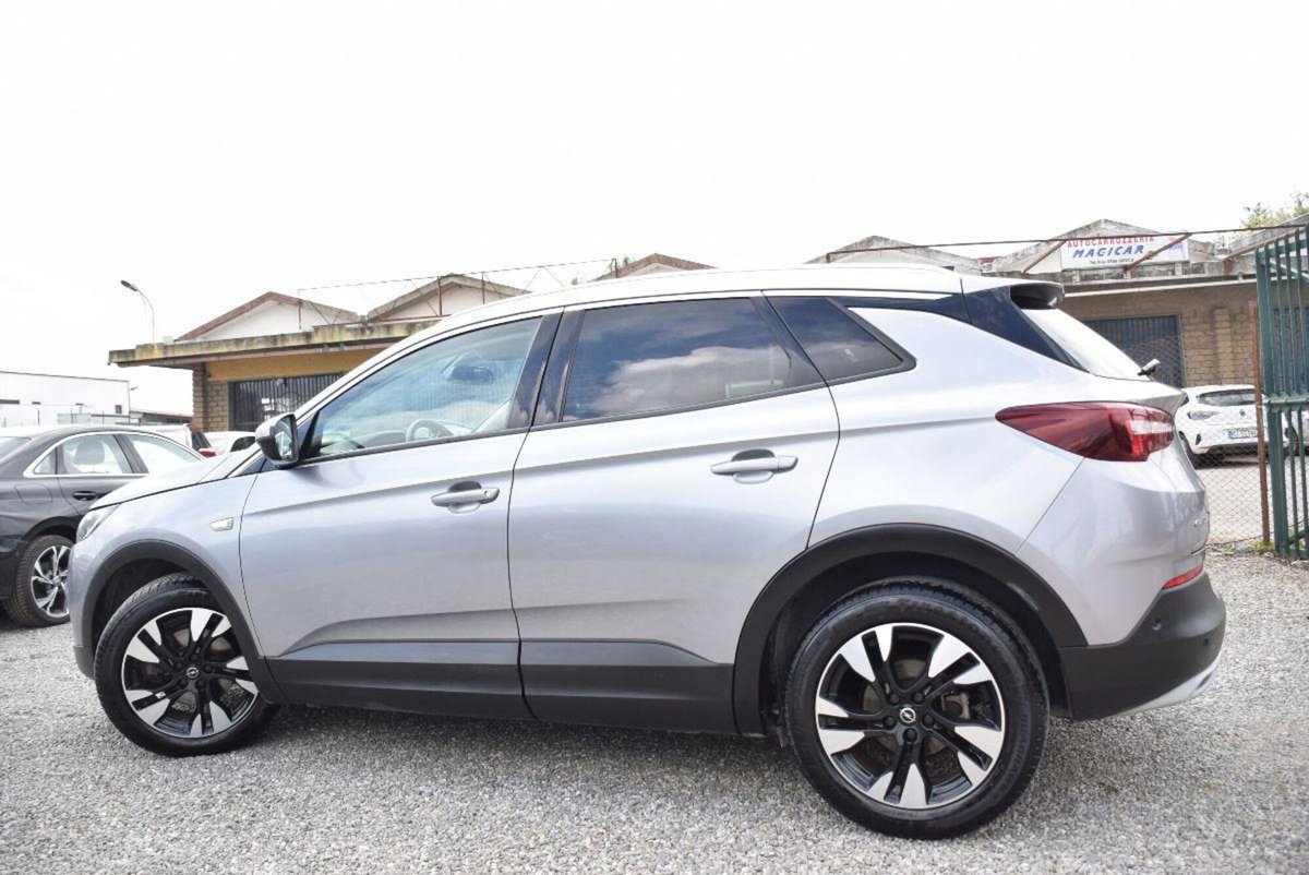 Opel Grandland X 1.5 diesel Ecotec Start&Stop Innovation (2)