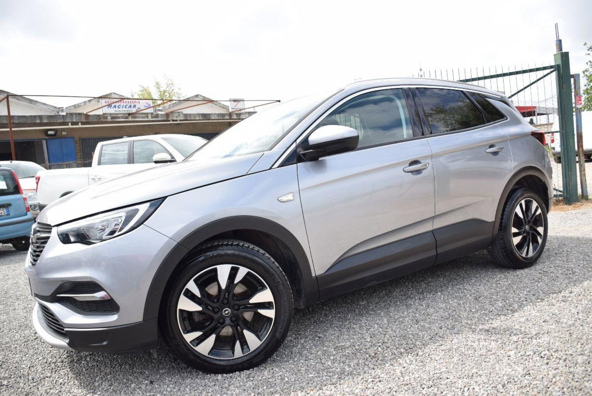 Opel Grandland X 1.5 diesel Ecotec Start&Stop Innovation (4)