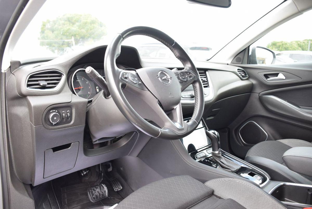Opel Grandland X 1.5 diesel Ecotec Start&Stop Innovation (5)