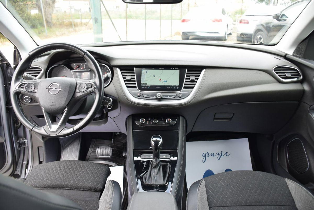 Opel Grandland X 1.5 diesel Ecotec Start&Stop Innovation (8)