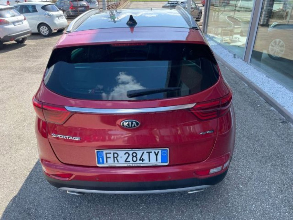Kia Sportage 2.0 CRDI 185 CV AWD GT Line (9)