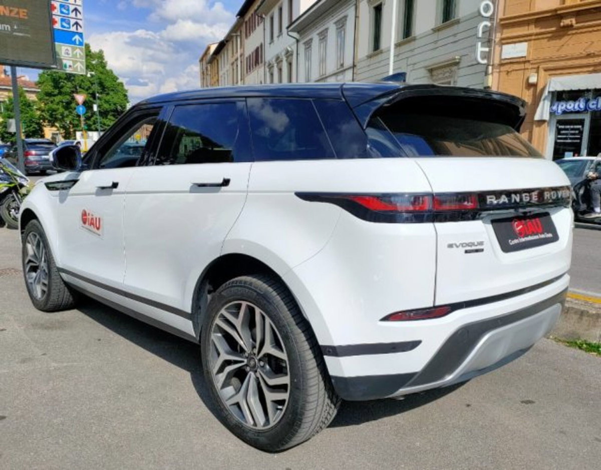 Land Rover Range Rover Evoque 2.0D I4-L.Flw 150 CV AWD Auto SE (5)