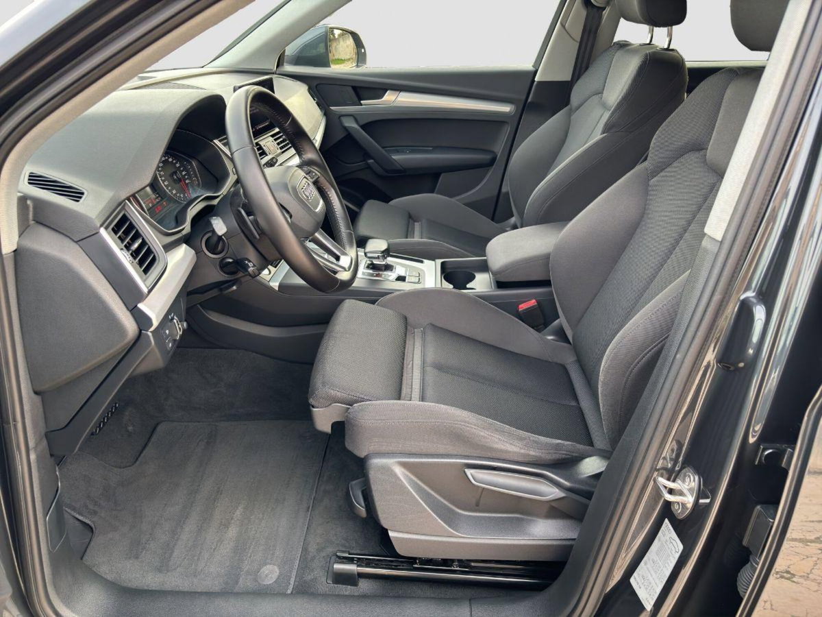 Audi Q5 40 TDI quattro S tronic Sport (10)
