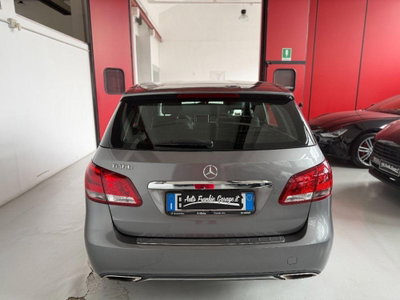 Mercedes-Benz Classe B 180 Sport (11)