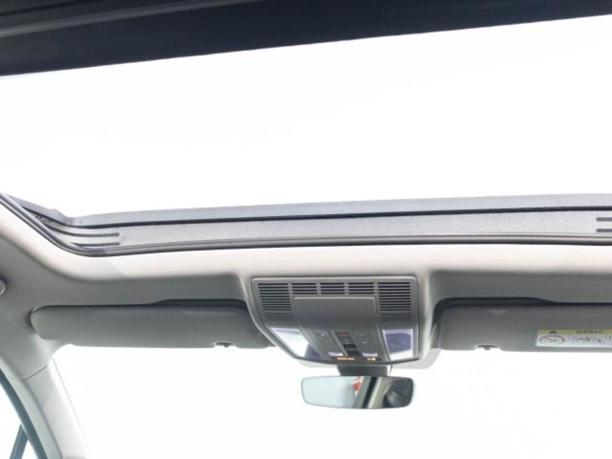 Volkswagen Touareg 3.0 V6 TDI 286 CV SCR (10)