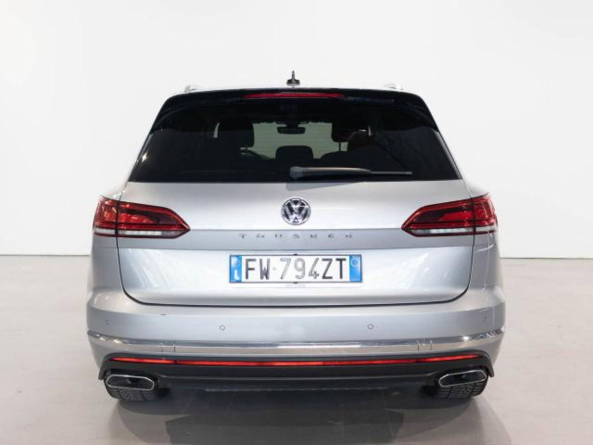 Volkswagen Touareg 3.0 V6 TDI 286 CV SCR (6)
