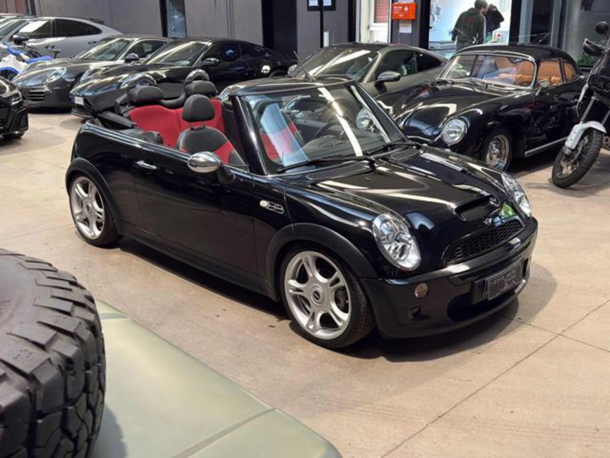 MINI Mini Cabrio 1.6 16V Cooper S Cabrio (3)