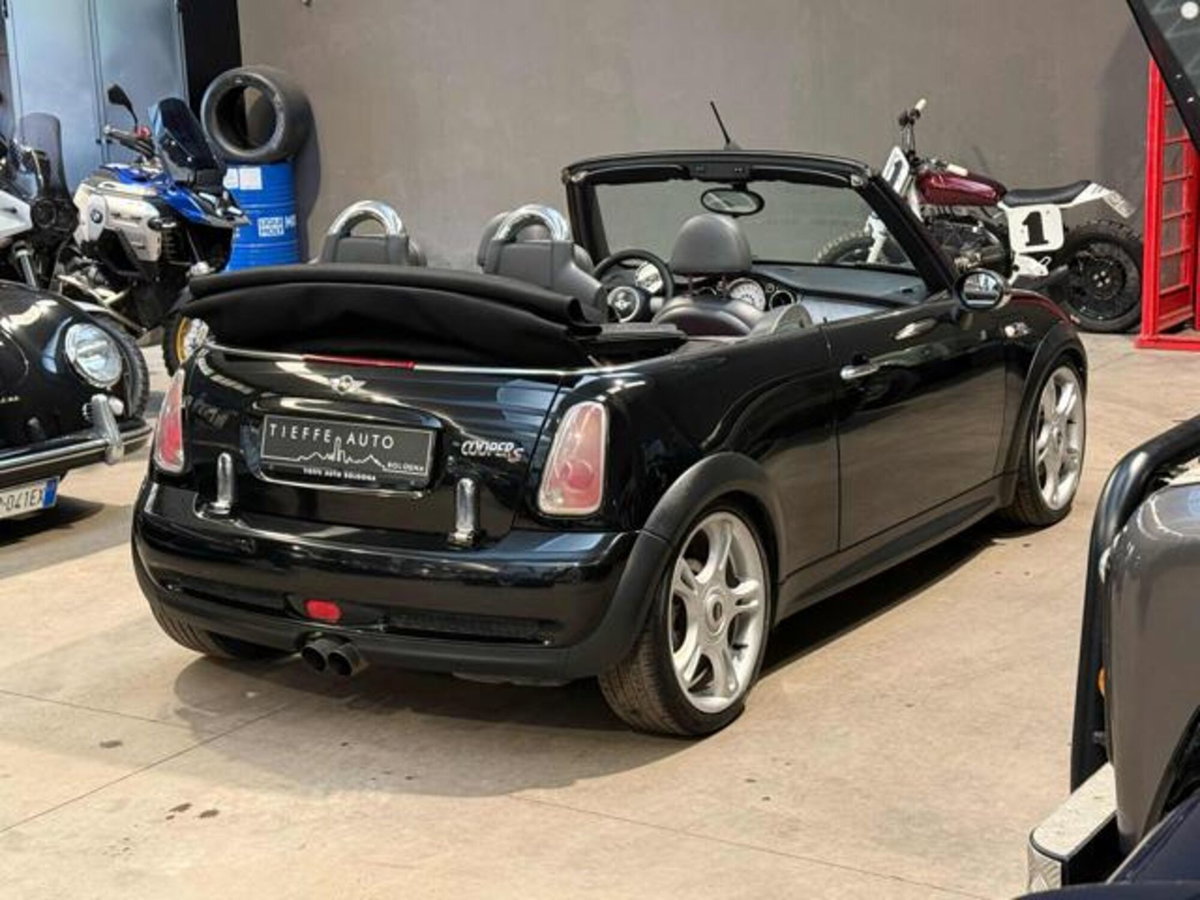 MINI Mini Cabrio 1.6 16V Cooper S Cabrio (4)