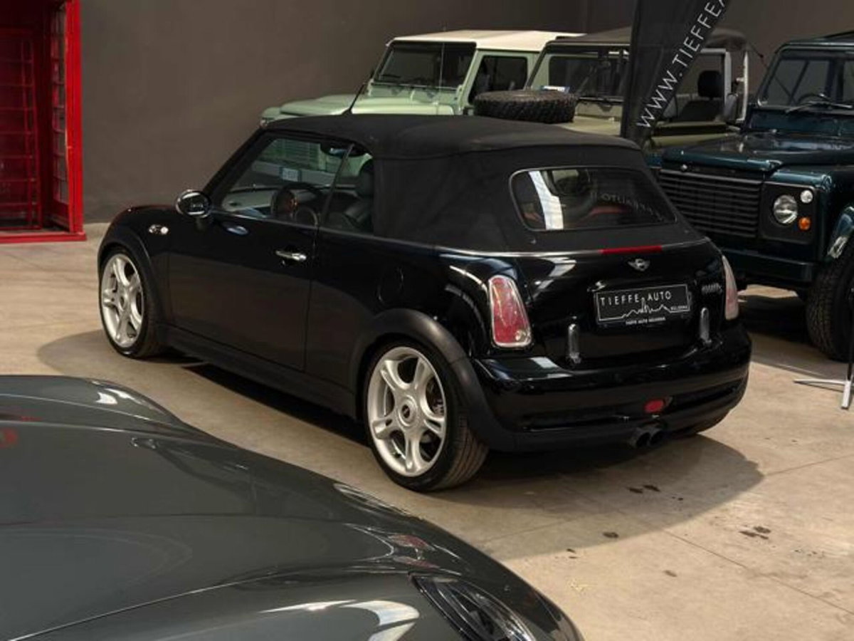 MINI Mini Cabrio 1.6 16V Cooper S Cabrio (8)