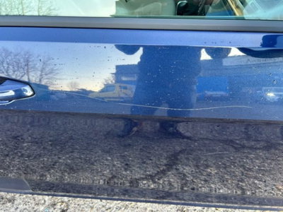 Volkswagen Golf 1.6 TDI DPF DSG 5p. Highline (18)