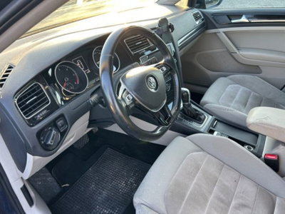 Volkswagen Golf 1.6 TDI DPF DSG 5p. Highline (7)