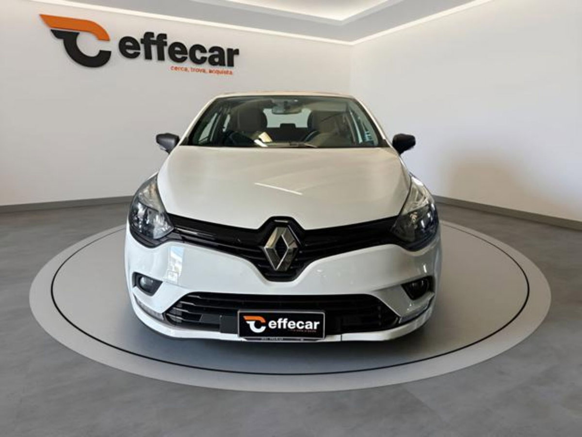 Renault Clio SporTour 1.5 dCi 75CV SporTour Dynamique Autocarro (2)