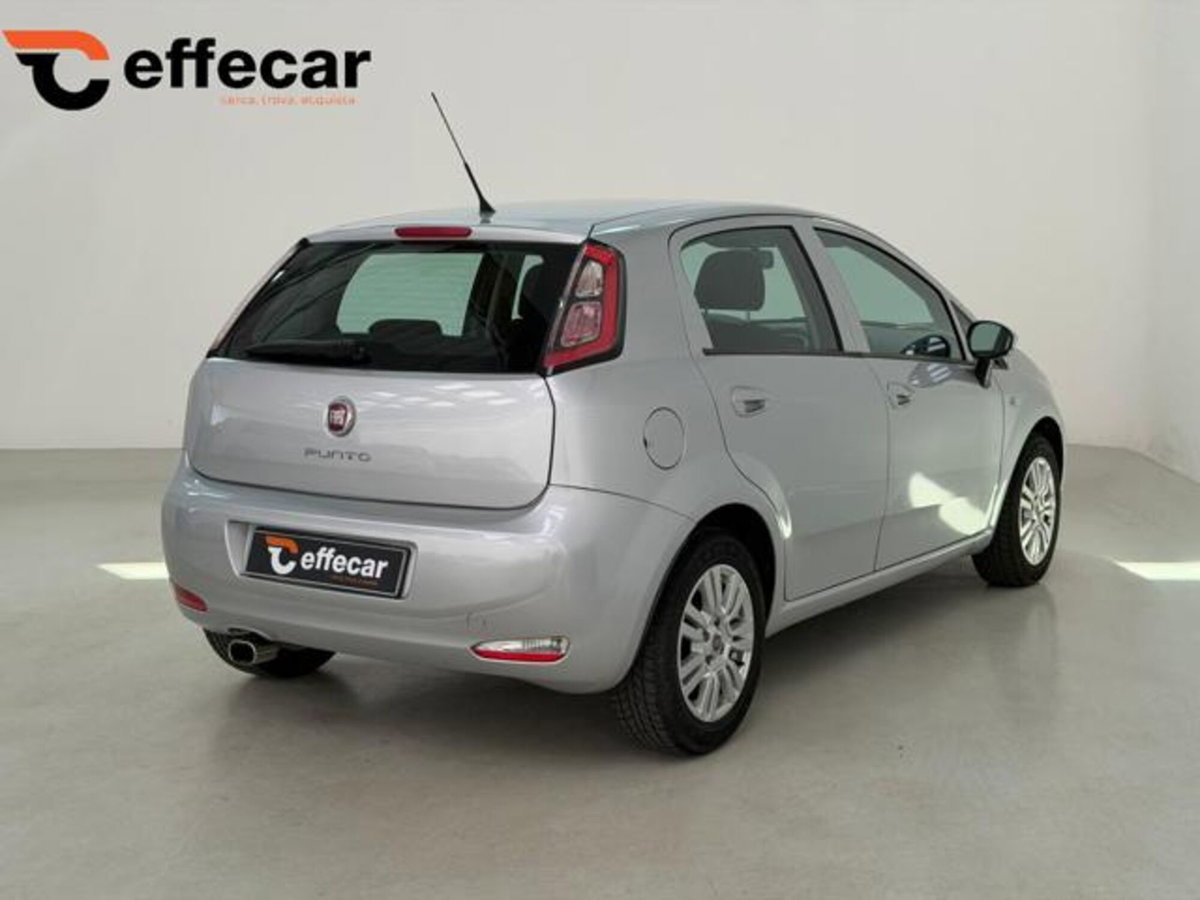 Fiat Punto 1.3 MJT II S&S 85 CV 5 porte ECO Lounge (6)