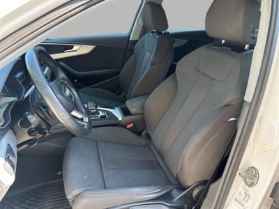 Audi A4 Avant 35 TDI/163 CV S tronic Business Advanced (11)