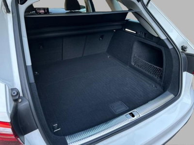 Audi A4 Avant 35 TDI/163 CV S tronic Business Advanced (13)