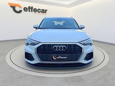 Audi Q3 35 TDI quattro S tronic Business (2)