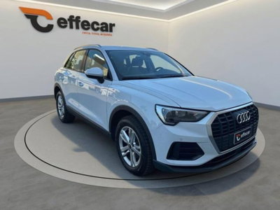 Audi Q3 35 TDI quattro S tronic Business (3)