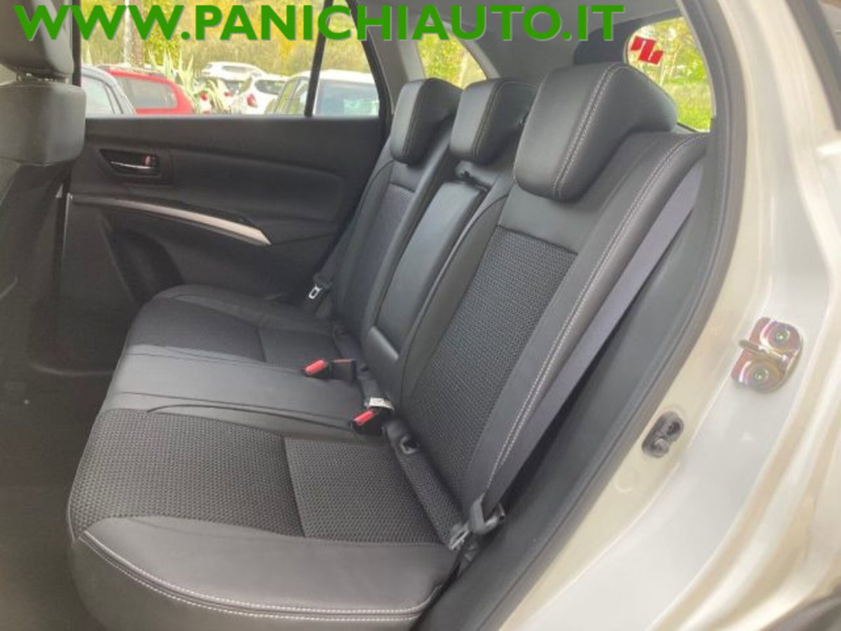 Suzuki S-Cross 1.4h Top 2wd 110cv (12)