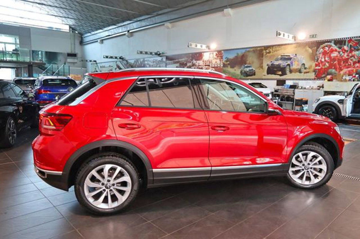 Volkswagen T-Roc 2.0 tdi Style 115cv (10)