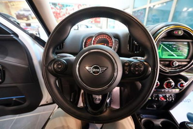 MINI Mini Countryman 1.5 One D Essential Countryman (10)
