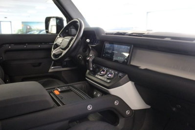 Land Rover Defender 90 3.0D I6 250 CV AWD Auto X-Dynamic S (16)