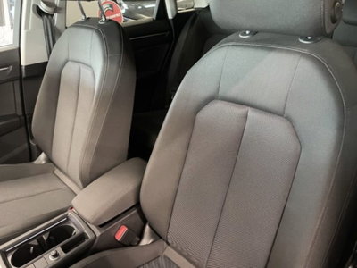 Audi Q3 2.0 TDI 150 CV quattro Business (8)