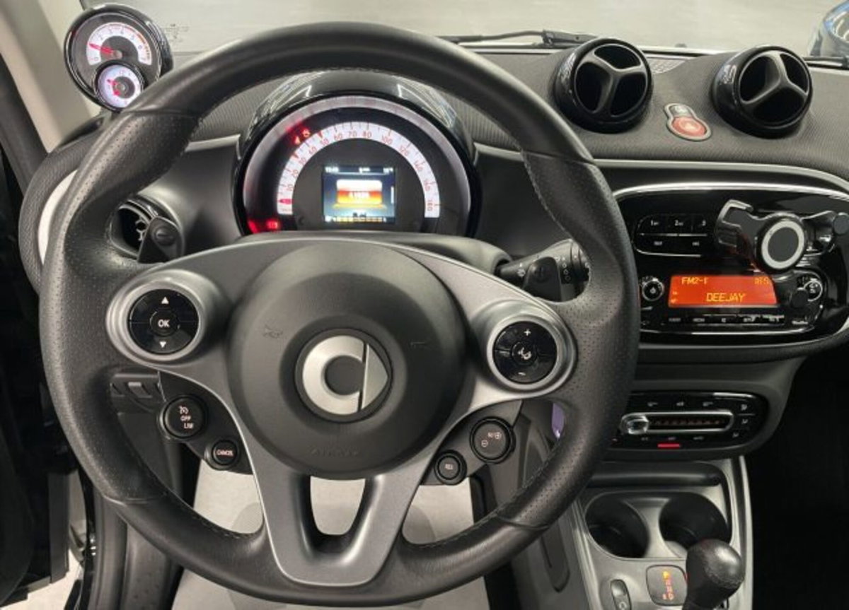 smart Fortwo 70 1.0 twinamic Passion (2)