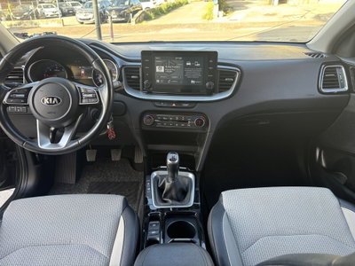 Kia XCeed 1.6 CRDi 115 CV Style (15)
