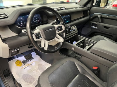 Land Rover Defender 110 2.0 SD4 AWD Auto (9)