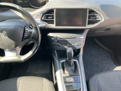 Peugeot 308 SW BlueHDi 130 S&S GT (13)