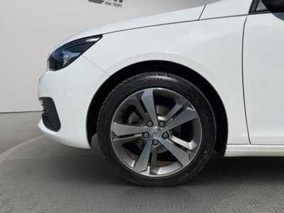 Peugeot 308 SW BlueHDi 130 S&S GT (16)