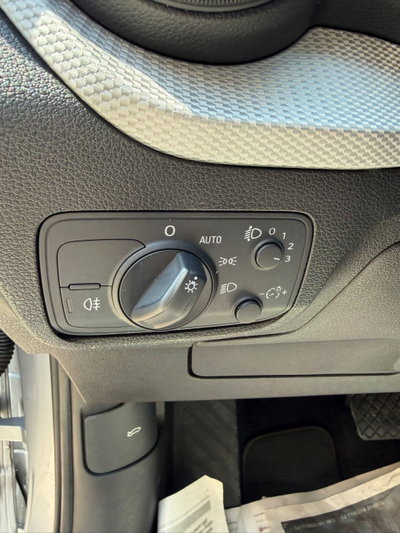 Audi Q2 Q2 30 TDI S tronic Identity Black (11)