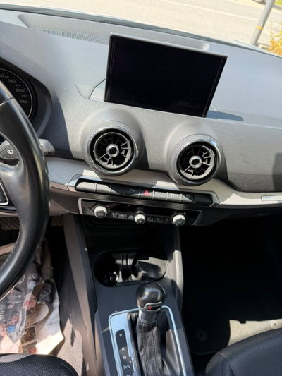 Audi Q2 Q2 30 TDI S tronic Identity Black (8)